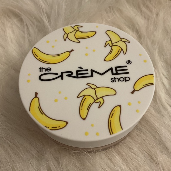 The Crème Shop Go Bananas! Setting Powder (qty 2) - Picture 9 of 10